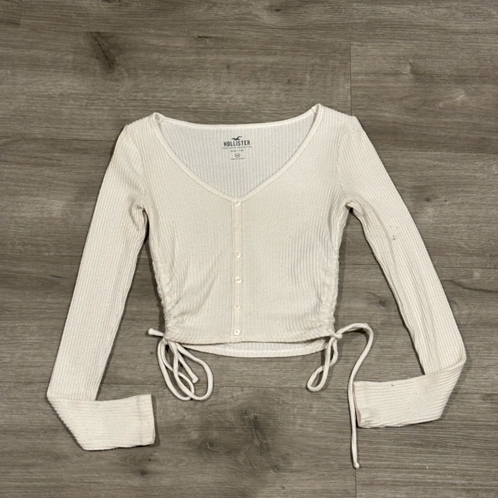 Hollister Baby Tee Long Sleeve Ribbed